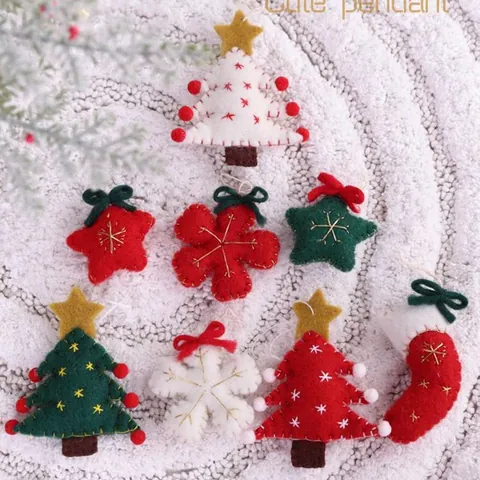 Handmade Wool Felt Christmas Ornaments Snowflake Star Sock Reindeer Tree Hanging Decorations For Christmas Tree Home Party Decor
