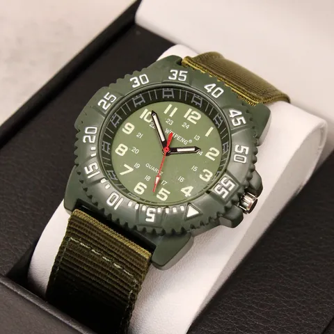 Men Military Quartz Watch With Nylon Canvas Strap Army Green Analog Wristwatch For Outdoor Sport Round Metal Case Rugged Style Men Gift