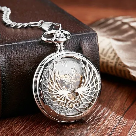 Montre de Poche Mécanique Cœur Squelette Vintage Semiautomatique Couvercle à Clapet Steampunk Pendentif Collier Montre Chiffres Romains Alliage