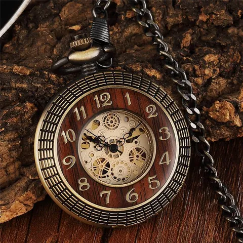 Large Skeleton Mechanical Pocket Watch Retro Bronze Hollow Engraved Flip Cover Manual Winding Pendant Watch for Men Women