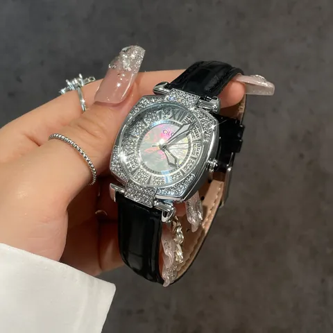 CILOA Montre à Quartz de Luxe pour Femme Cadran en Perle Artificielle Strass Incrusté Boîtier en Alliage Bracelet en Cuir Acier