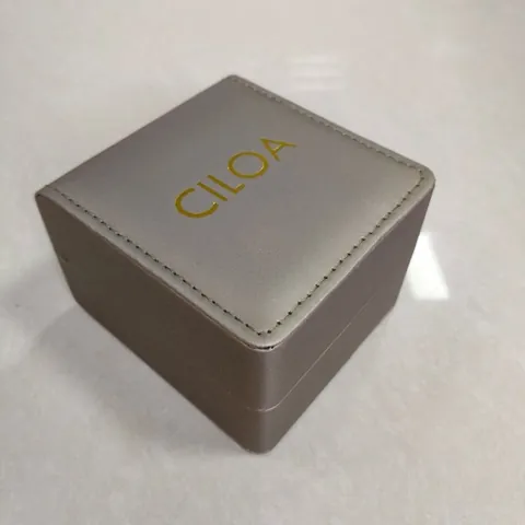 CILOA Boîte à Montre Portable Rectangle Carré en Cuir PU Étui de Rangement pour Montres Homme Femme Boîte Cadeau Bijoux