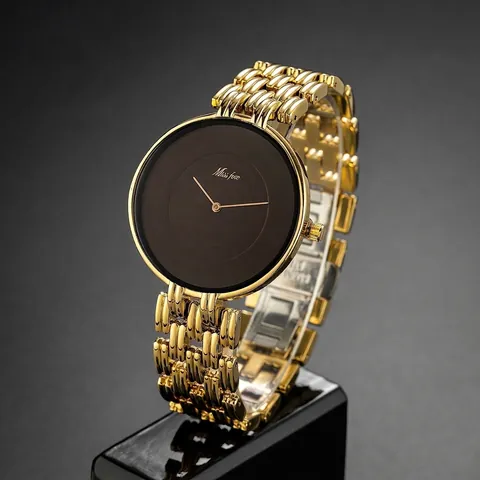 Minimalist Round Men Quartz Watch Alloy Chain Strap Waterproof Vintage Luxury Business Casual Wristwatch