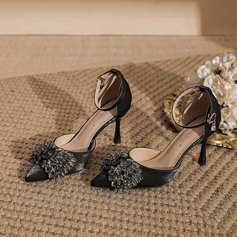 Scarpe con Tacco Alto a Spillo da Donna Punta Accuminata Fiocco di Strass Raso Pumps D'Orsay Cinturino alla Caviglia Matrimonio