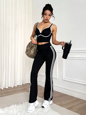 Women's Contrast Color Block Yoga Set Sports Bra And Flare Leggings Top And Bottom High Waist Quick Dry Workout Outfits For Gym Daily Wear