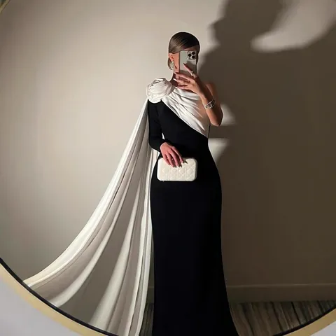 Elegante Eén Schouder 3D Bloem Avondjurk Voor Vrouwen Zwart Wit Contrast Bodycon Maxi Jurk Met Sjaal Cape Bruiloft Banket