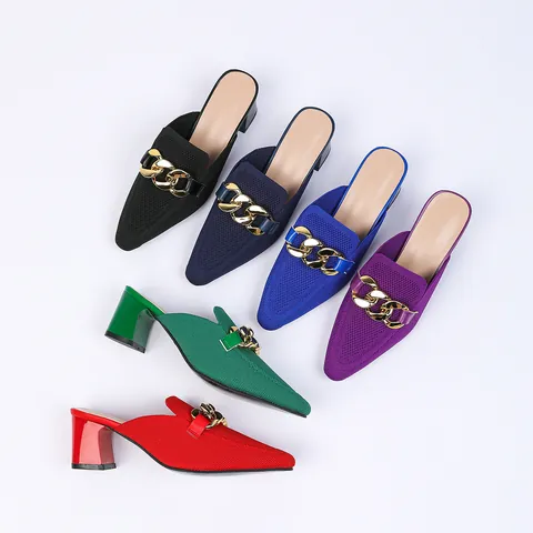 Mules da Donna a Punta in Maglia Con Catena d'Oro Tacco Largo Traspirante Ciabatte Chiuse Scarpe Estive Casual
