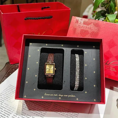 Montre Vintage en Or pour Femme Bracelet en Strass Coffret Cadeau Luxe Ovale Quartz Bracelet en Cuir Cadeau de la Saint-Valentin