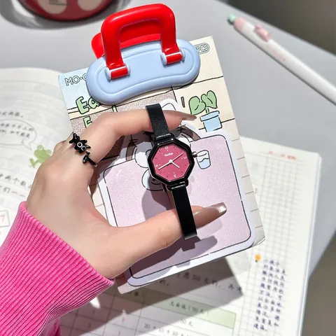 Women Octagonal Quartz Watch Minimalist Dopamine Contrast Niche Design Leather Strap Mori Style Student Analog Wrist Watch