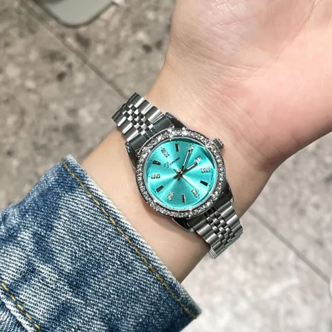 Luxus Damen Quarzuhr Elegante Strass Lünette Legierung Gliederarmband Armbanduhr Mode Damen Dress Watch Mit Kalenderfunktion