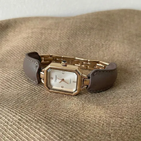 Vintage Vintage Style Quartz Watch For Women Small Square Dial Gold Alloy Steel Band Luxury Elegant Wristwatch Decorative Timepiece