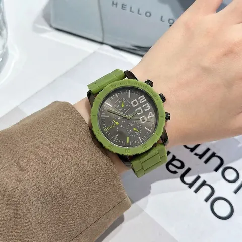 Fashion Large Dial Quartz Watch For Women Sporty Silicone Strap Dopamine Colors Waterproof Luminous Multi-dial Commuter Wristwatch