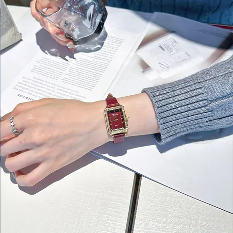 DINIMI Γυναικείο Ρολόι Μόδας Τετράγωνο Quartz με Στρας Αδιάβροχο Λουράκι από Γνήσιο Δέρμα Κομψό Casual Ρολόι Χειρός