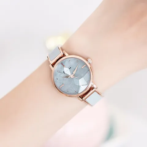 Kimio Women Fashion Quartz Watch Starry Sky Glitter Dial Faceted Glass Waterproof Alloy Strap Casual Ladies Wristwatch