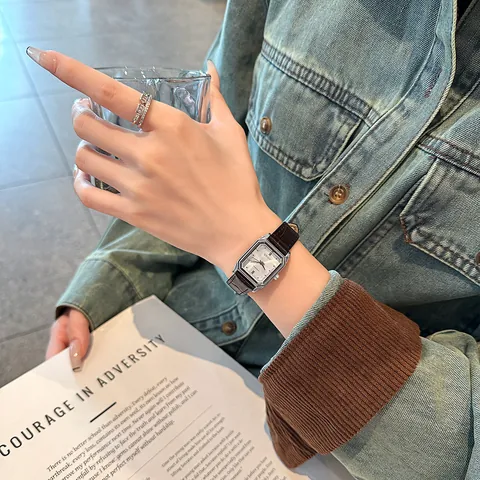 GUOU Dames Retro Rechthoekig Kwartshorloge Britse Stijl Echt Leer Krokodillenband Waterdicht Mode Woon-werkverkeer Dames Polshorloge