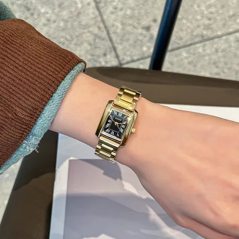GUOU Vintage Square Women's Quartz Watch Light Luxury Retro Tank Style Stainless Steel Band Roman Numerals Wristwatch Gold Silver