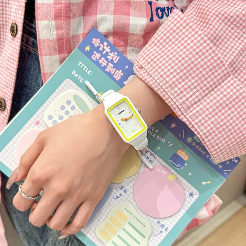Reloj de Cuarzo Rectangular de Moda para Mujer con Correa de Cuerda Tejida Colorida Estilo Dopamina Regalo para Estudiantes