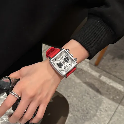 GUOU Fashion Square Quartz Watch Heavy Industrial Style Skeleton Dial Silicone Strap Waterproof Men Women Wristwatch 6072