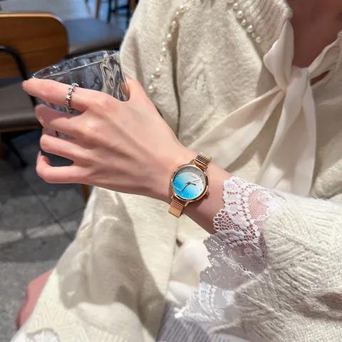 Women Fashion Quartz Watch Rose Gold Alloy Gradient Glitter Dial Rhinestone Scale Ladies Elegant Wristwatch Jewelry Gift