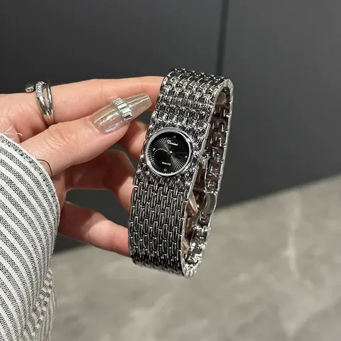 Dinimi Women Vintage Quartz Watch Fashion Small Dial Bangle Bracelet Wristwatch Elegant Metal Mesh Strap Watch For Ladies