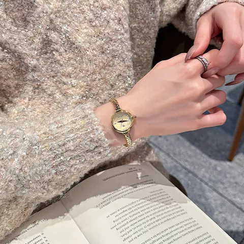 GUOU Women Petite Quartz Watch Elegant Vintage Minimalist Alloy Metal Chain Strap Wristwatch Waterproof Fashion Jewelry Gift