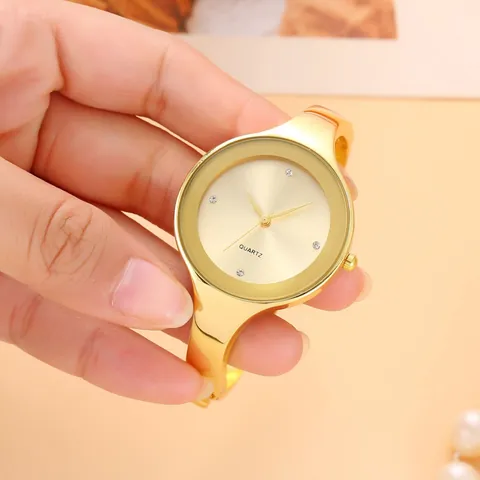 Orologio al Quarzo da Donna con Bracciale Rigido Orologio da Polso in Lega Lucida Minimalista con Quadrante in Strass Gioielli per Donna