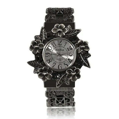Damen Retro Armreif-Uhr Graviert Floral Legierung Quarz Uhr Antik Silber Boho Hohl Armband Armbanduhr Für Frauen