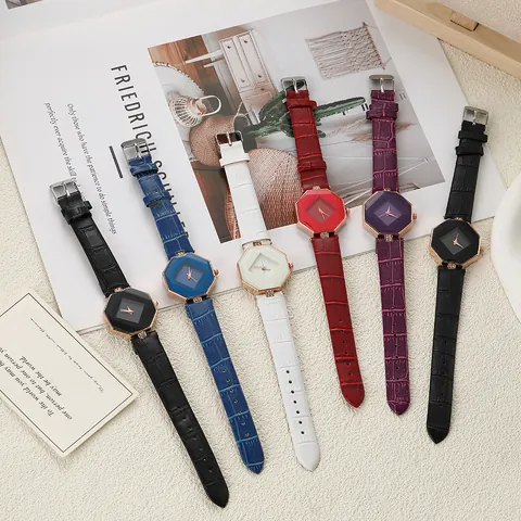 Women's Fashion Quartz Watch Rhombus Polygon Dial Crocodile Pattern Strap Luxury Rhinestone Inlaid Student Trend Watch