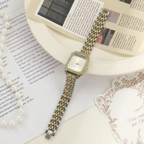 Elegant Square Ladies Quartz Watch Luxury Rhinestone Bezel Alloy Steel Band Fashion Women Wristwatch Bracelet Watch