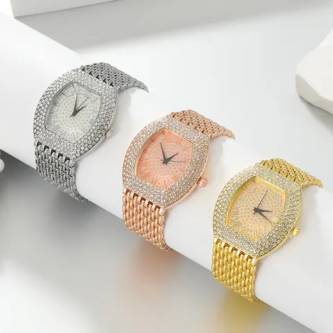 Luxury Women Tonneau Rhinestone Quartz Watch Roman Numeral Dial Alloy Bracelet Fashion Dress Wristwatch For Ladies Party
