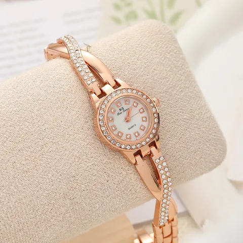 Luxury Women's Quartz Watch Round Dial Crossover Rhinestone Bracelet Elegant Fashion Jewelry Wristwatch For Daily Party Ladies Gift