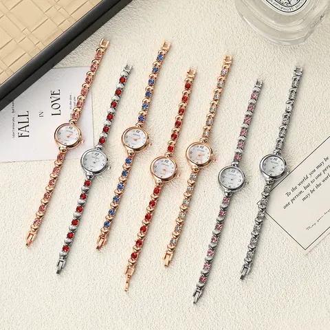 Fashion Women Bracelet Watch Rose Gold Silver Alloy Rhinestone Heart Link Chain Quartz Wristwatch Luxury Jewelry Gift