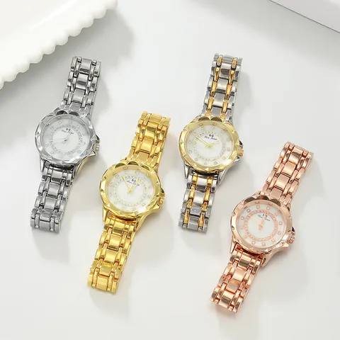 Women's Retro Quartz Watch Round Rhinestone Dial Alloy Strap Fashion Minimalist Wristwatch Gold Silver Bicolor Ladies Watch