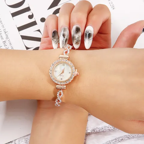 Fashion Women Rhinestone Wrap Bracelet Watch Round Dial Quartz Watch Adjustable Infinity Design Alloy Inlaid Wristwatch Gift For Lady