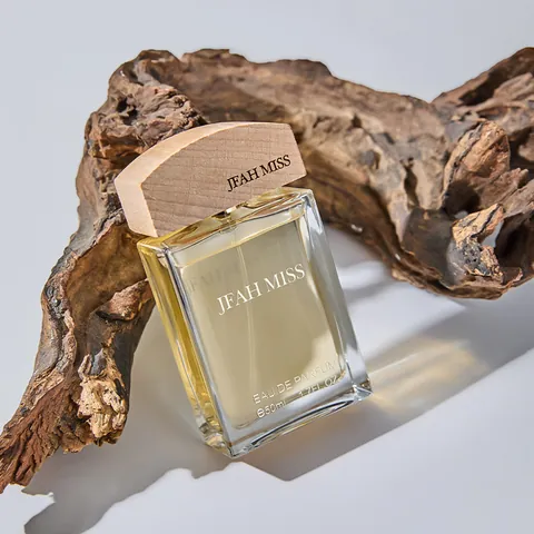 Perfume Amaderado para Hombre Fragancia Fresca de Larga Duración Elegante Botella de Vidrio Colonia Notas Amaderadas Hombre EDP Spray Regalo