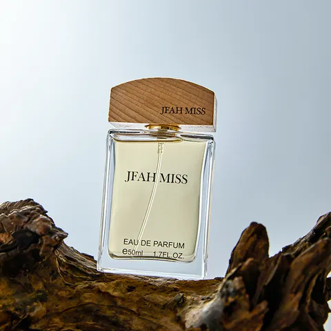Perfume Amaderado para Hombre Fragancia Fresca de Larga Duración Elegante Botella de Vidrio Colonia Notas Amaderadas Hombre EDP Spray Regalo