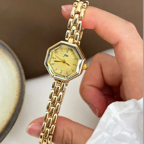 Vintage Achteckiges Zifferblatt Quarzuhr Armband Legierung Gold Plattiert Elegant Klein Mineralglas Armbanduhr Für Damen Schmuck Geschenk