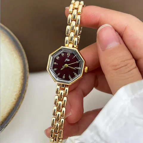 Vintage Achteckiges Zifferblatt Quarzuhr Armband Legierung Gold Plattiert Elegant Klein Mineralglas Armbanduhr Für Damen Schmuck Geschenk