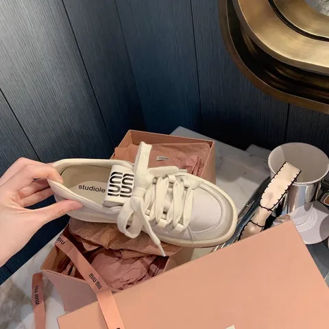 Dames Mode Satijn Platform Sneakers Casual Dikke Zool Skateschoenen Glanzende Stof Veter Sport Sneakers Voor Dames