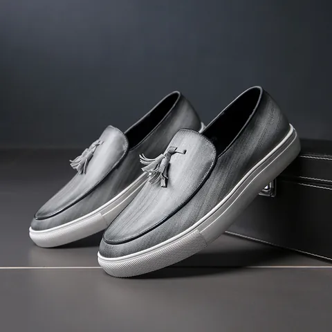 Men Business Casual Tassel Loafers Faux Leather Board Shoes Slip-on Flat Loafers For Men Fashion Cowhide Grain Monk Strap Shoes