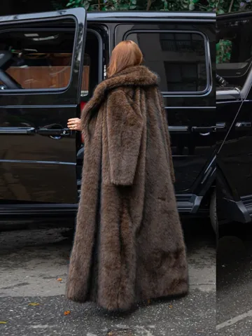 Damen Extra Langer Künstlicher Fuchsfellmantel Mit Kapuze Dicke Warme Kunstpelzjacke Europäischer Streetstyle Dunkelbrauner Übermantel