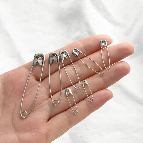 Traditionelle Eisen Sicherheitsnadeln Silber Rostfrei Metall Verschlüsse Für Kleidung Tag Fest DIY Handwerk Mehrere Größen