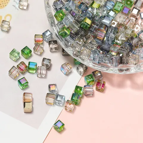 Perline a Cubo in Vetro di Cristallo Aurora Sfaccettate Forma a Quadratino di Zucchero per Creazione di Gioielli Fai da Te Collana Bracciale