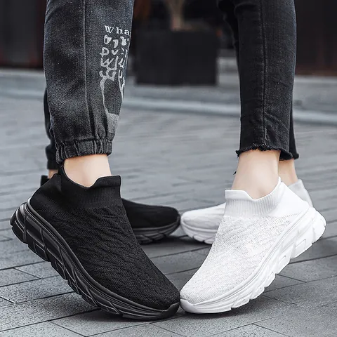 Summer Flyknit Breathable Sneakers For Men Women Casual Lightweight Slip-On Mesh Running Shoes Fashion Couple Sport Footwear