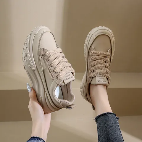 Women Chunky Sneakers Retro Platform Dad Shoes Breathable Heightening Casual Sport Shoes Fashion Walking Running Sneakers