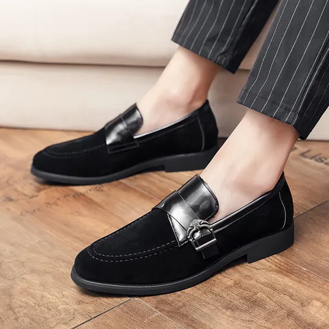 Mocassini da Uomo in Camoscio a Punta Vintage Stile British Retrò Scarpe Basse Casual Slip-On Outdoor Tinta Unita