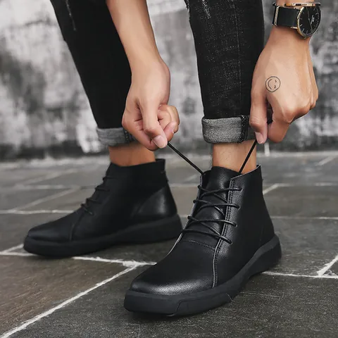 Men Retro Martin Boots High-Top Lace-Up PU Leather Work Boots Outdoor Casual Non-Slip British Style Autumn Winter Boots