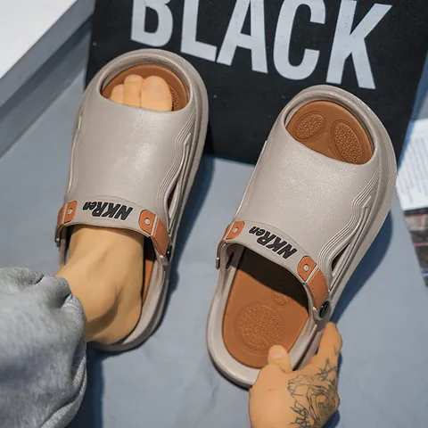 Men Thick Sole Slides Breathable Non-Slip EVA Beach Slippers Outdoor Casual Street Style Fashionable Sandals