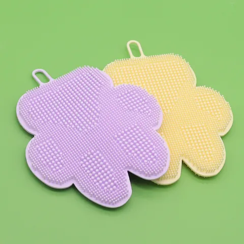 Soft Silicone Pet Bath Brush For Dogs Cats Grooming Massaging Cleaning Scrubber Brush Flower Star Shaped For Deep Clean
