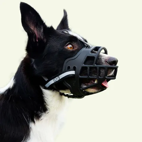 Breathable Basket Dog Muzzle for Large Dogs Anti-Biting Licking Chewing Mouth Cover Adjustable Reflective Strap Black Mask